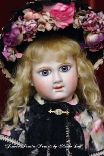 �u�`��P��V�씭�\�݂Ȃ�DOLL��i�W�`�v